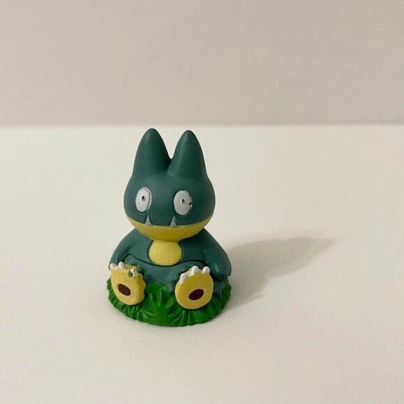 Munchlax Nintendo Pokemon Mini Figure 1.5 Inch Tall Toy - Picture 12 of 13